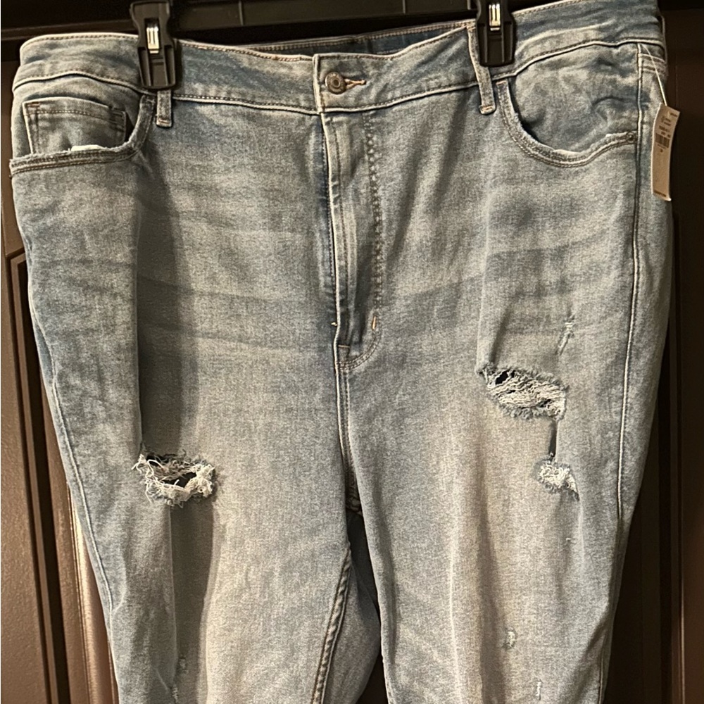 Old Navy Higher High Rise Size 24.  NWT